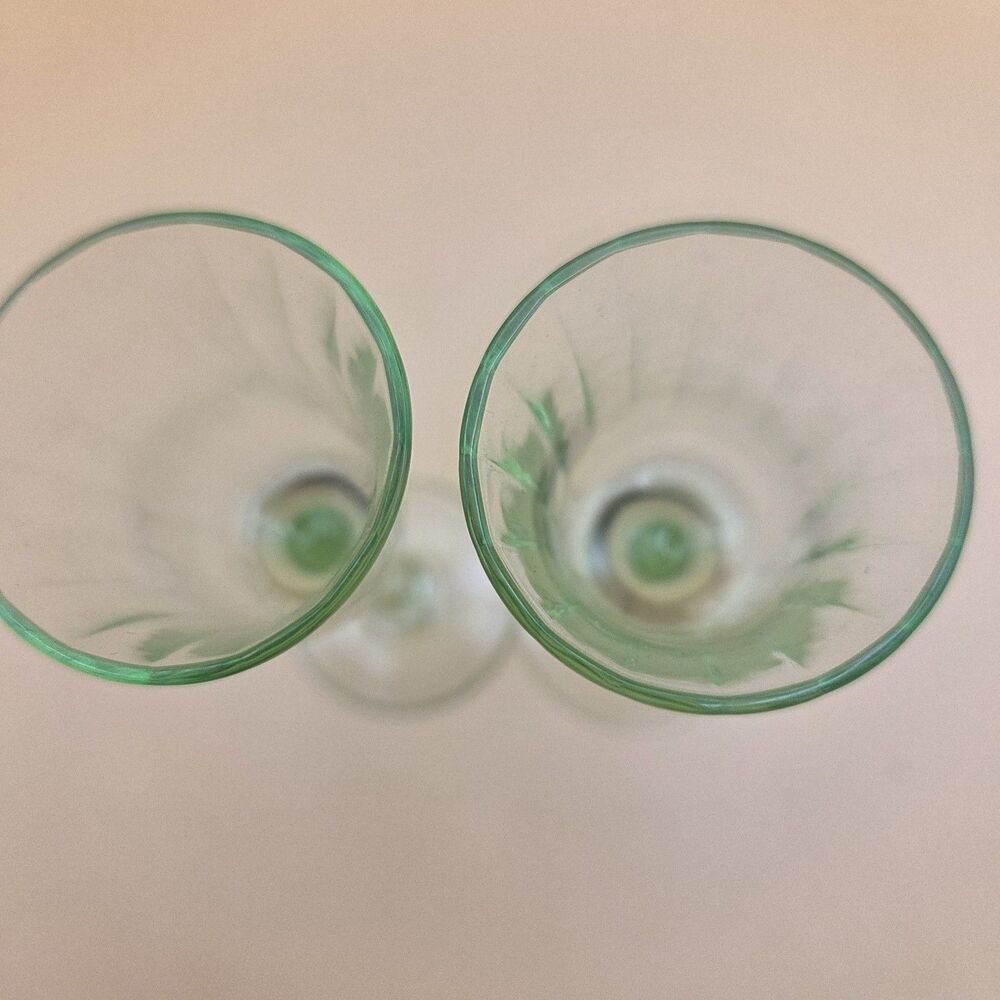 VTG Uranium Glass Liqueur Cordial Goblets Green Glow Set 2 - Picture 6 of 8